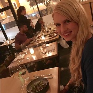 Meet your Posher, Anna